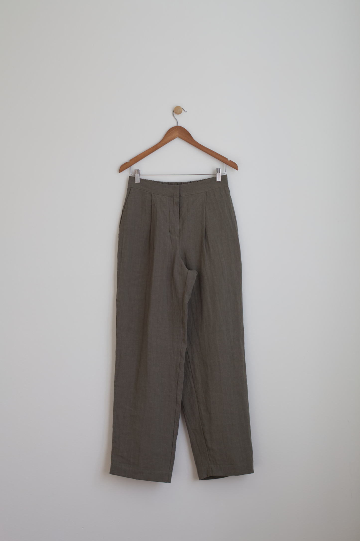 SAMPLE SALE | I AM STRONG Trousers | Sage | M (32")